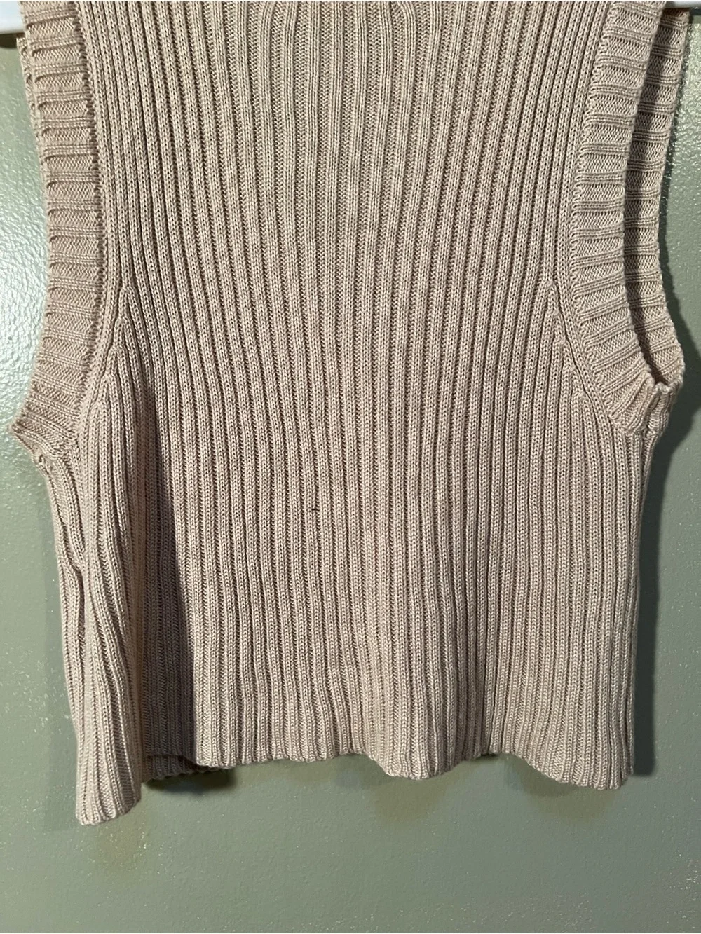 No Comment Women's Sz Large Sleeveless Sweater Vest V-Neck Beige Ribbed RS623868